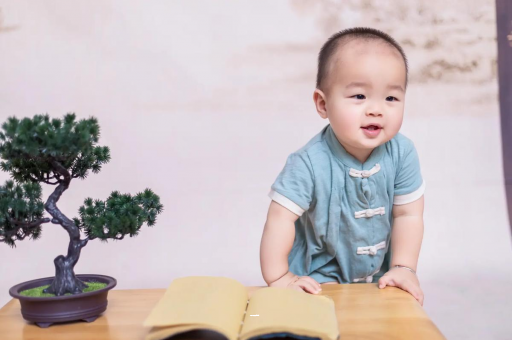 贺州怀孕肚子坠坠的感觉